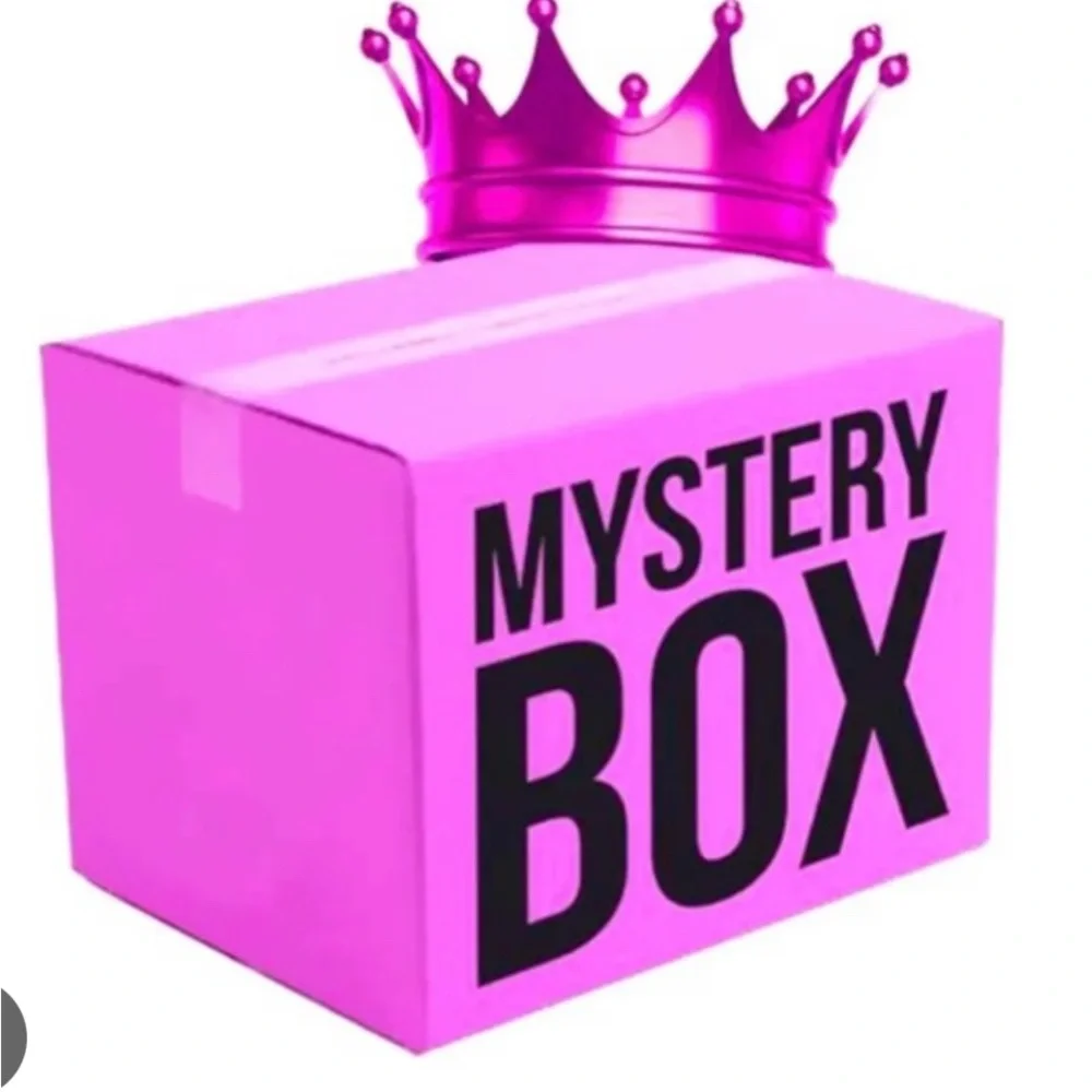Mystery Bundle for Sam! - Picture 1 of 1